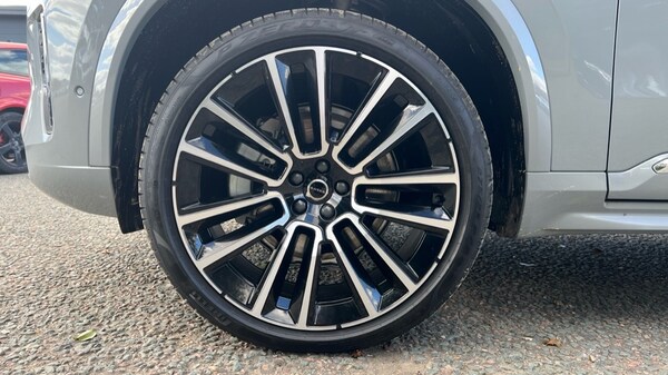 Used Volvo XC90 2025 for sale - 76168620: Photo 25