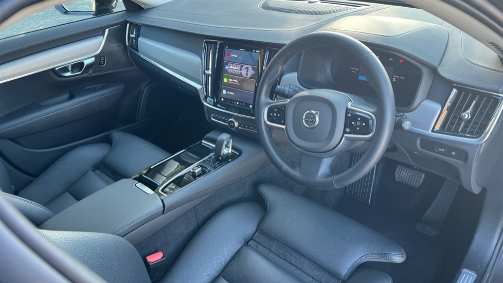 Used Volvo V90 2024 for sale - 76870951: Photo 5