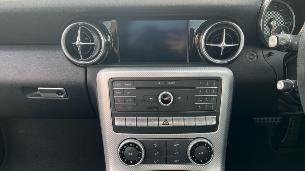 Used Mercedes-Benz SLC 2018 for sale - 76350975: Photo 12