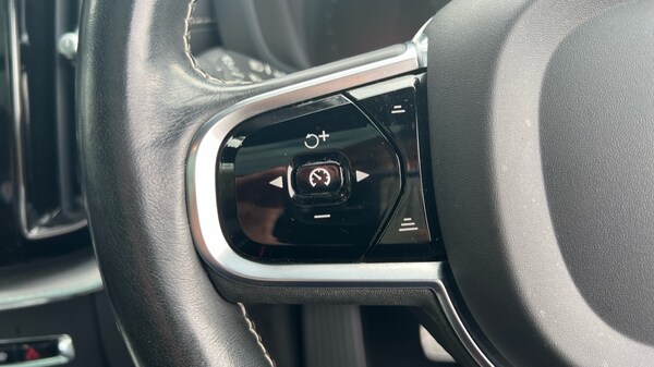 Used Volvo XC60 2020 for sale - 76112184: Photo 18