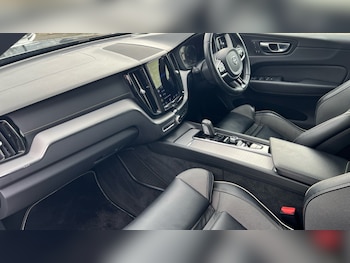 Used Volvo XC60 2020 for sale - 76112184: Photo 4