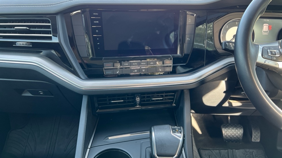 Used Volkswagen Touareg 2019 for sale - 76652443: Photo 12