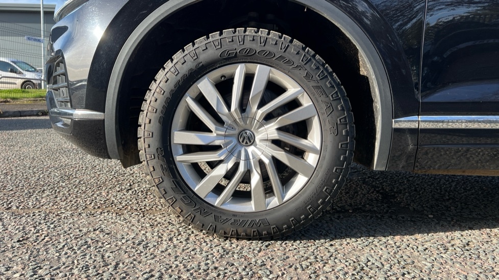 Used Volkswagen Touareg 2019 for sale - 76652443: Photo 17