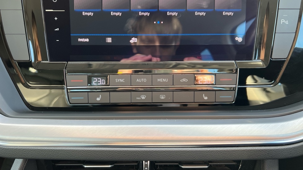 Used Volkswagen Touareg 2019 for sale - 76652443: Photo 29