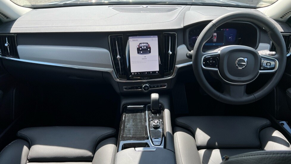 Used Volvo V90 2025 for sale - 76870321: Photo 21