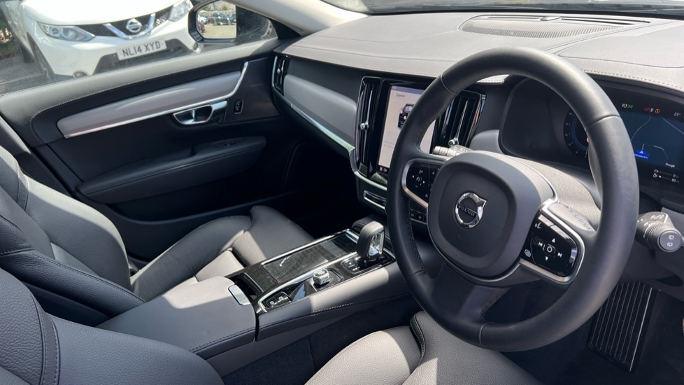 Used Volvo V90 2025 for sale - 76870321: Photo 5