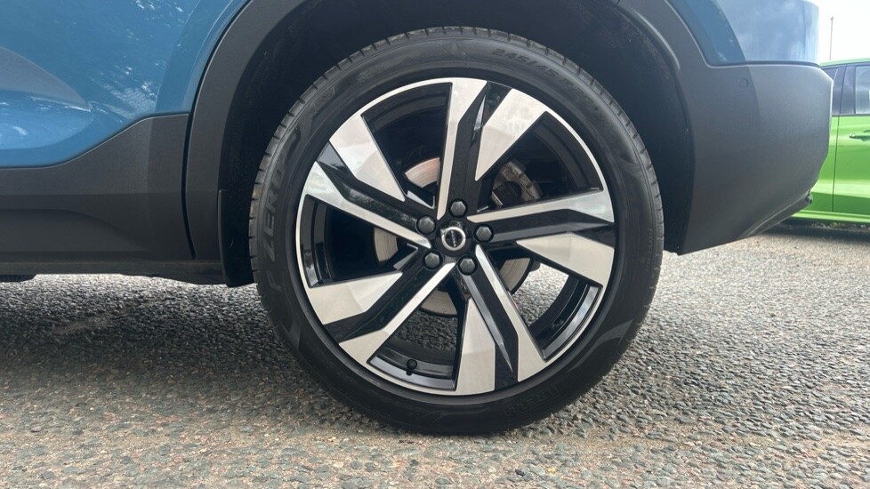 Used Volvo XC40 2023 for sale - 76095990: Photo 26