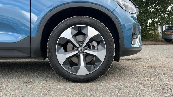 Used Volvo XC40 2025 for sale - 76289714: Photo 16