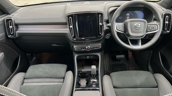 Used Volvo XC40 2025 for sale - 76289714: Photo 21
