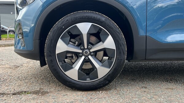Used Volvo XC40 2025 for sale - 76289714: Photo 25