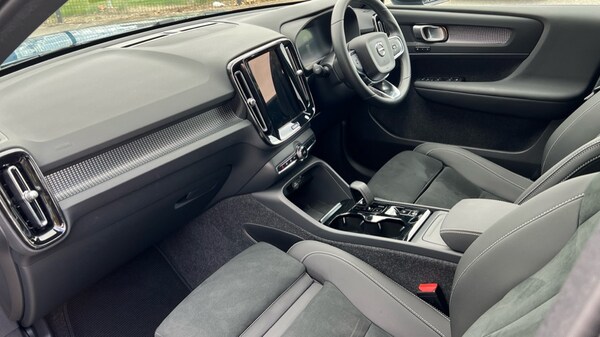 Used Volvo XC40 2025 for sale - 76289714: Photo 4