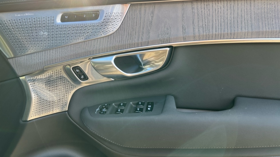 Used Volvo XC90 2025 for sale - 76575102: Photo 15