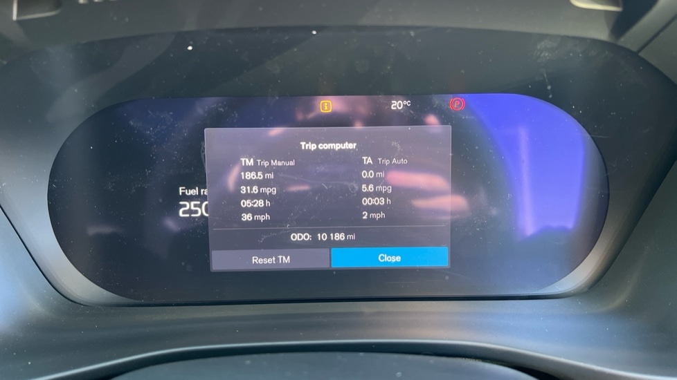 Used Volvo XC40 2024 for sale - 76871468: Photo 11