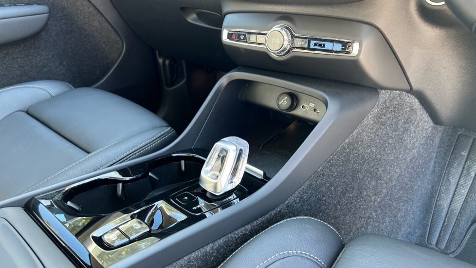 Used Volvo XC40 2024 for sale - 76871468: Photo 14