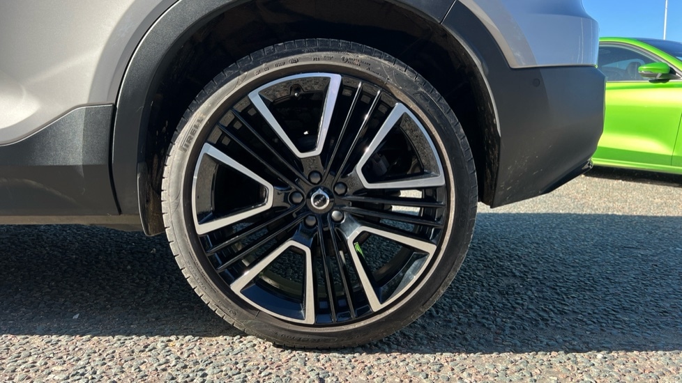 Used Volvo XC40 2024 for sale - 76871468: Photo 26