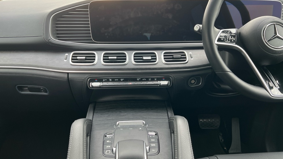 Used Mercedes-Benz GLE 2025 for sale - 76927825: Photo 12