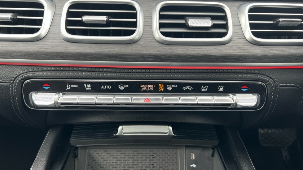 Used Mercedes-Benz GLE 2025 for sale - 76927825: Photo 34