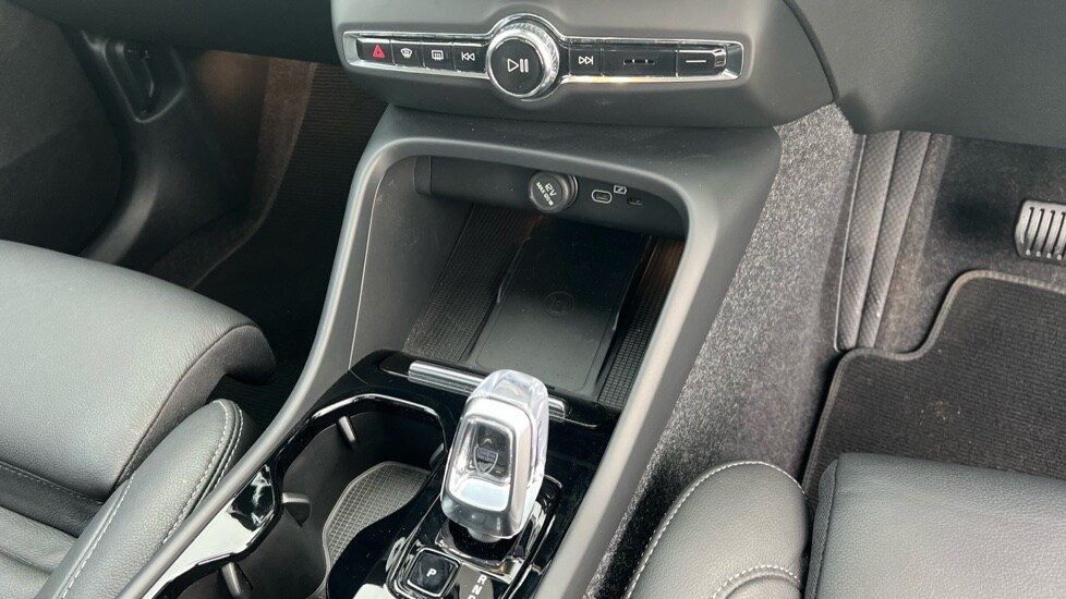 Used Volvo XC40 2024 for sale - 76328234: Photo 14