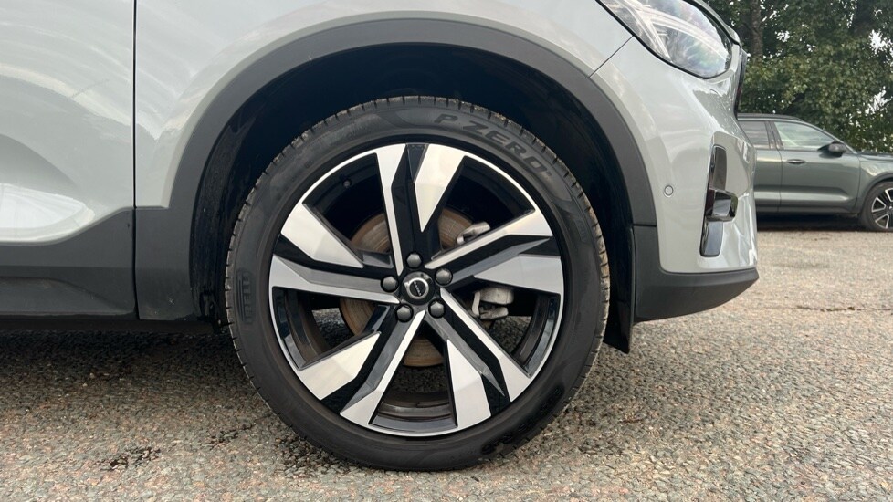 Used Volvo XC40 2024 for sale - 76328234: Photo 16