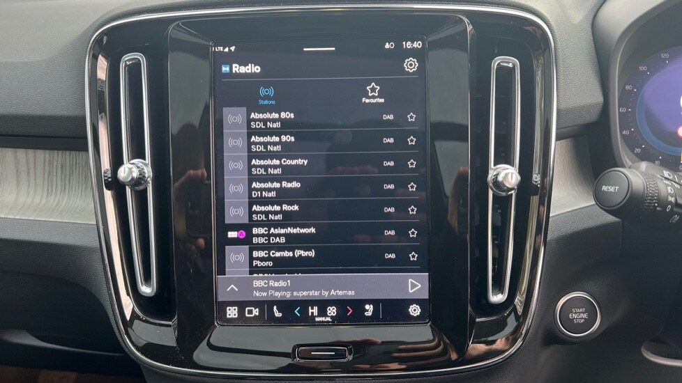 Used Volvo XC40 2024 for sale - 76328234: Photo 30