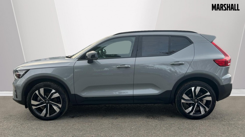 Used Volvo XC40 2024 for sale - 76328234: Photo 8