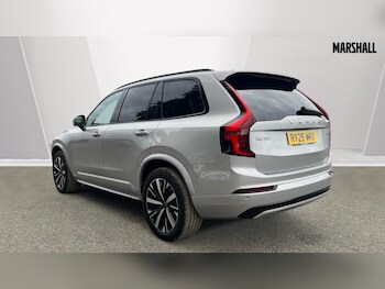 Used Volvo XC90 2025 for sale - 76116867: Photo 2