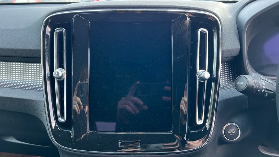 Used Volvo XC40 2024 for sale - 76871707: Photo 20