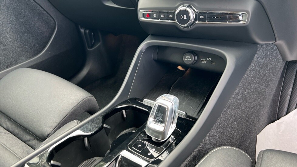 Used Volvo XC40 2025 for sale - 76168574: Photo 14