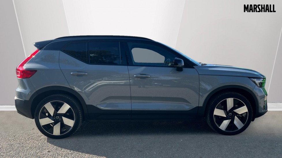 Used Volvo XC40 2024 for sale - 76112084: Photo 3
