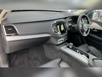 Used Volvo XC90 2024 for sale - 76146175: Photo 4