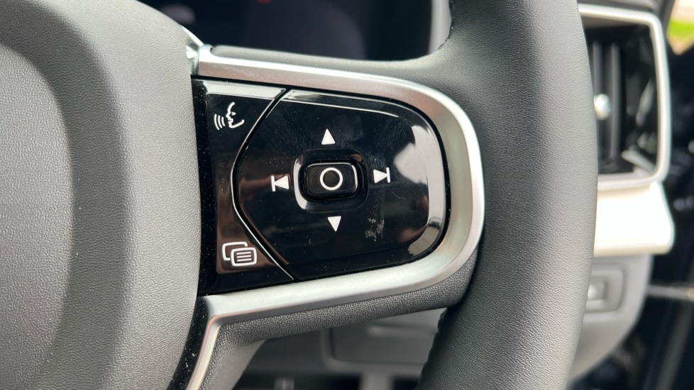 Used Volvo XC90 2025 for sale - 76168698: Photo 19