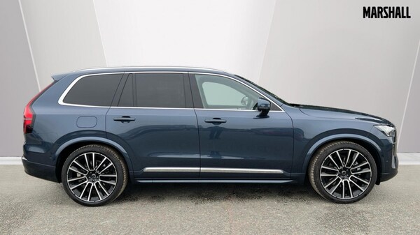Used Volvo XC90 2025 for sale - 76168698: Photo 3