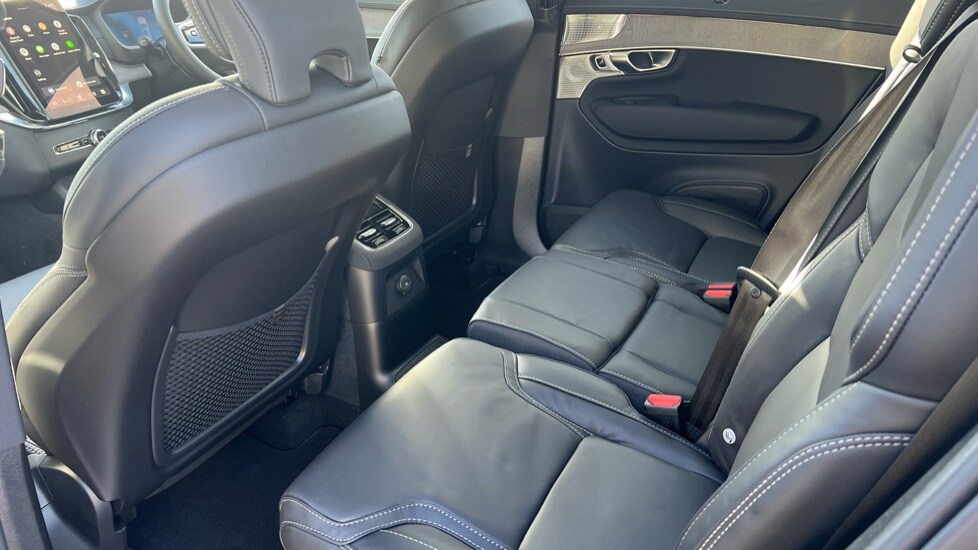 Used Volvo XC90 2025 for sale - 76067151: Photo 10