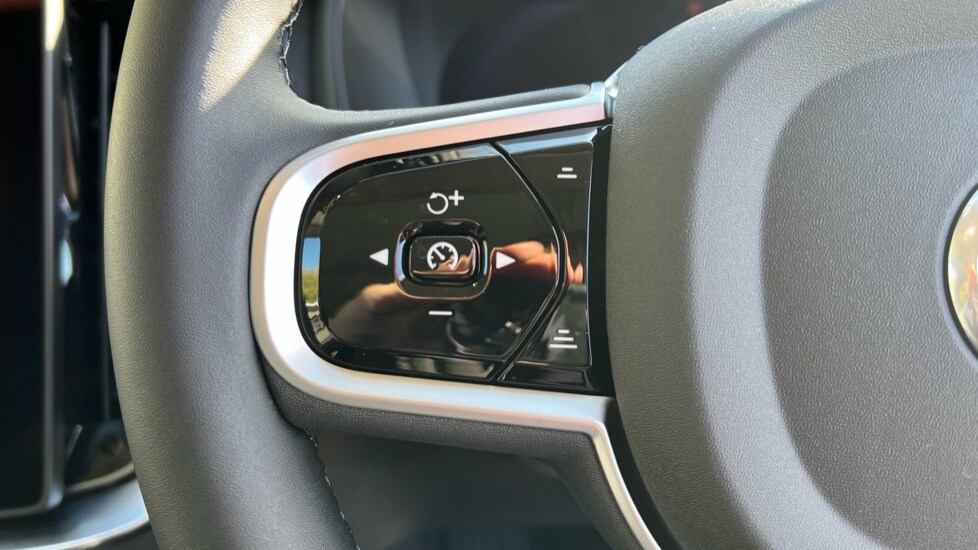 Used Volvo XC90 2025 for sale - 76067151: Photo 18