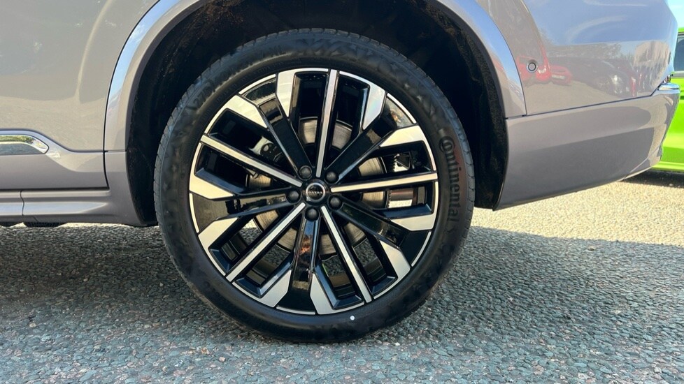 Used Volvo XC90 2025 for sale - 76067151: Photo 26