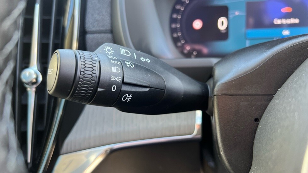 Used Volvo XC90 2025 for sale - 76067151: Photo 27