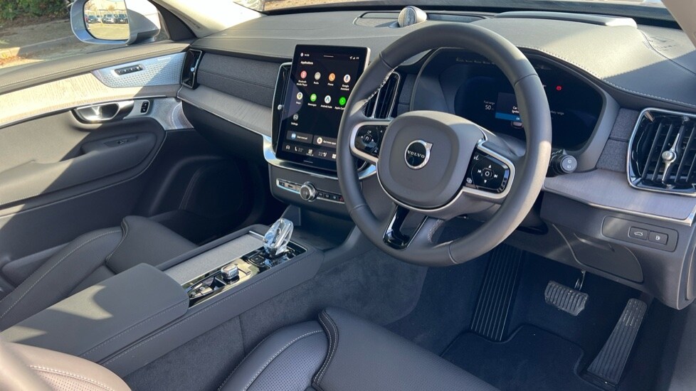 Used Volvo XC90 2025 for sale - 76067151: Photo 5