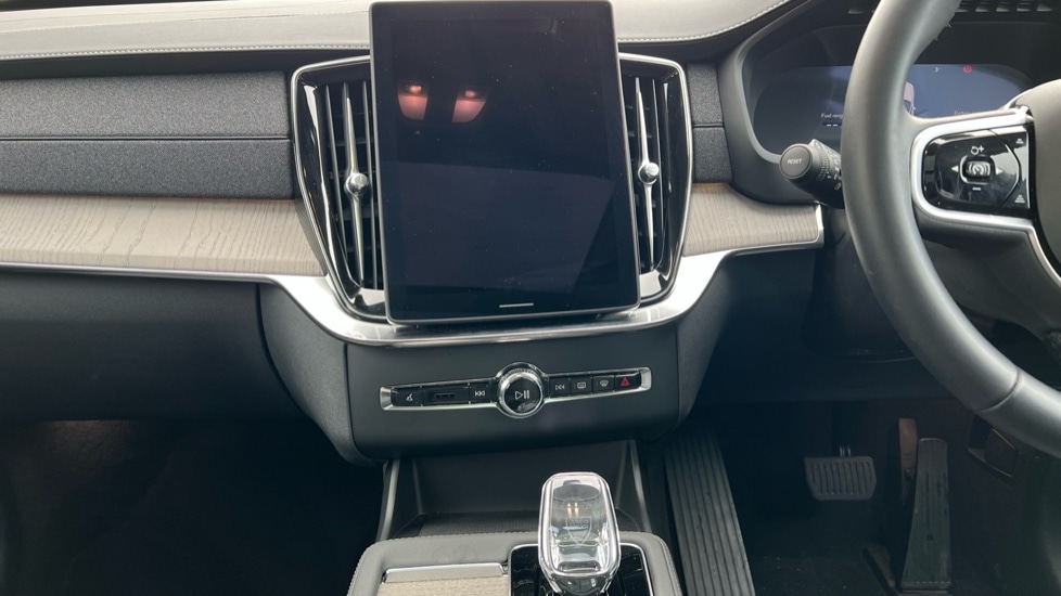 Used Volvo XC90 2025 for sale - 76872747: Photo 22