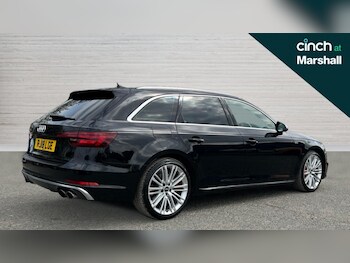 Used Audi A4 2018 for sale - 75467584: Photo