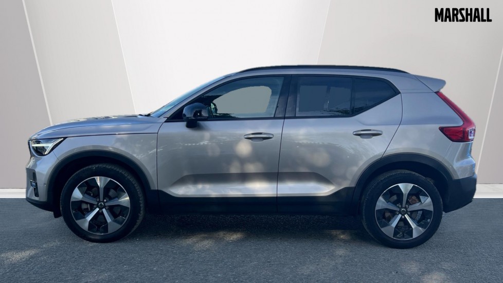 Used Volvo XC40 2023 for sale - 76575109: Photo 8