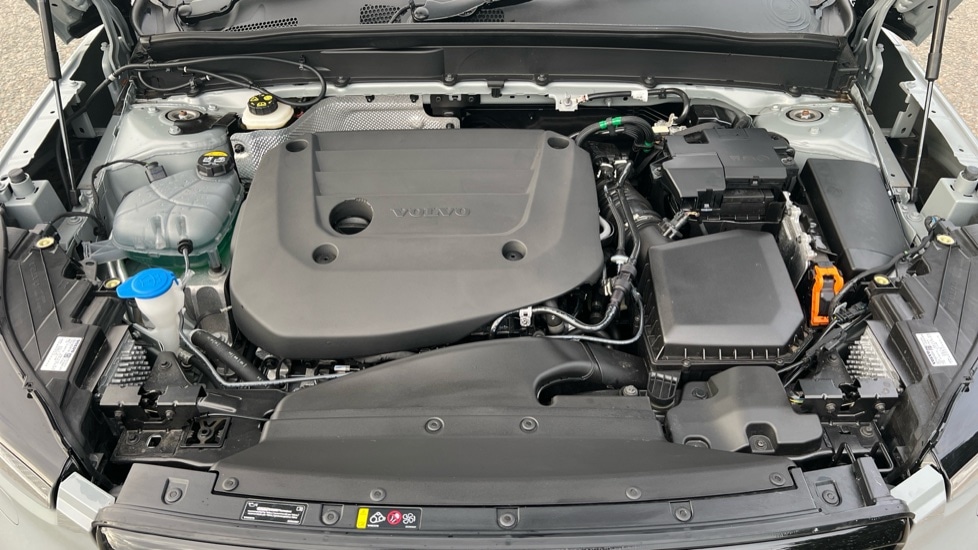 Used Volvo XC40 2024 for sale - 76870436: Photo 23