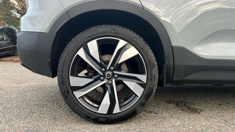 Used Volvo XC40 2024 for sale - 76870436: Photo 24