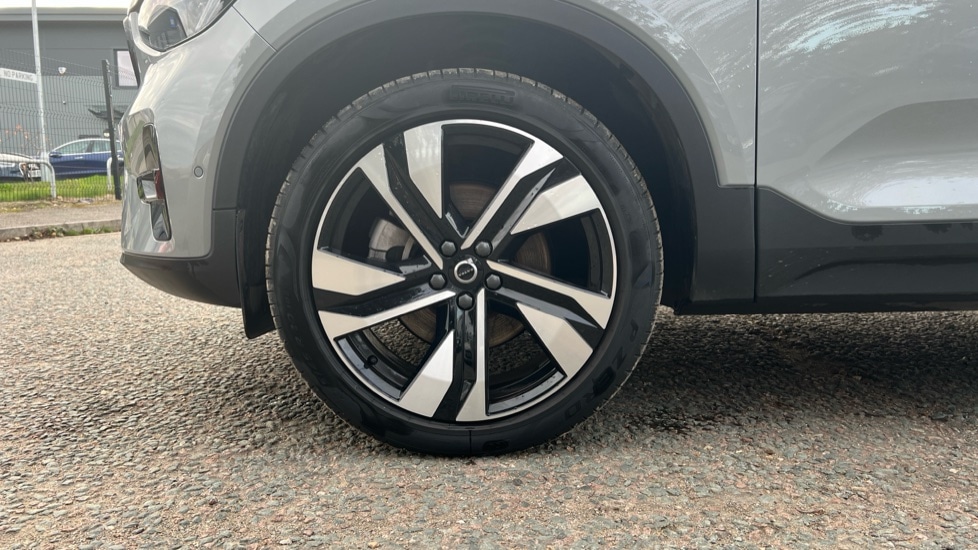 Used Volvo XC40 2024 for sale - 76870436: Photo 25