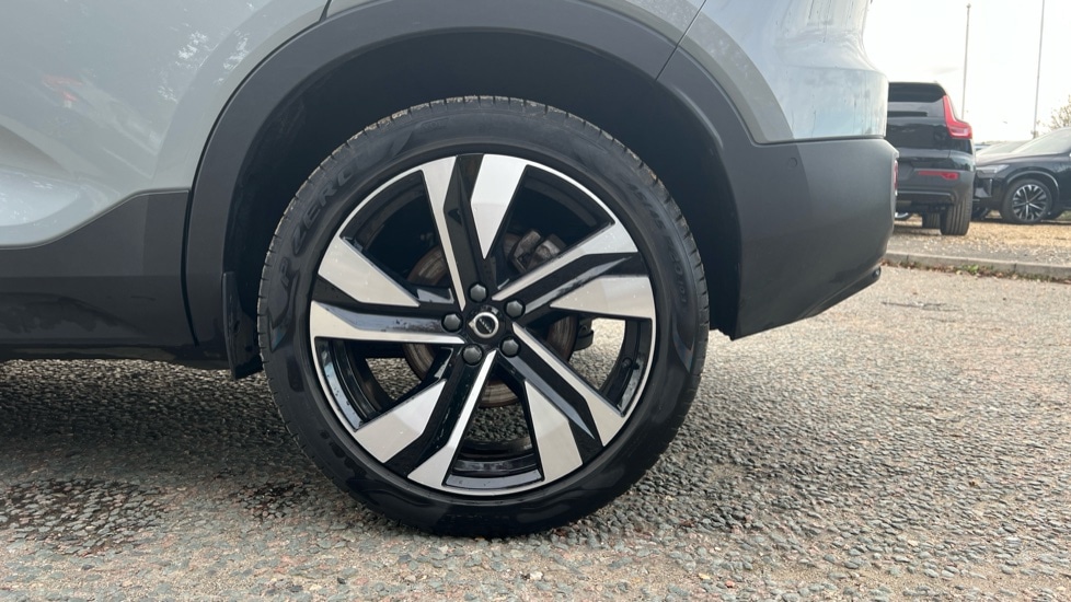 Used Volvo XC40 2024 for sale - 76870436: Photo 26