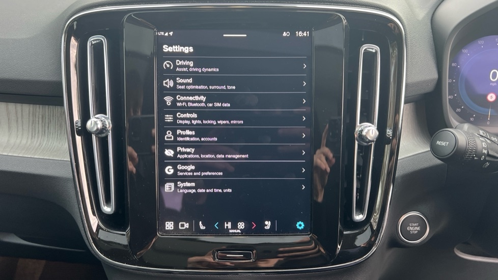 Used Volvo XC40 2024 for sale - 76870436: Photo 33