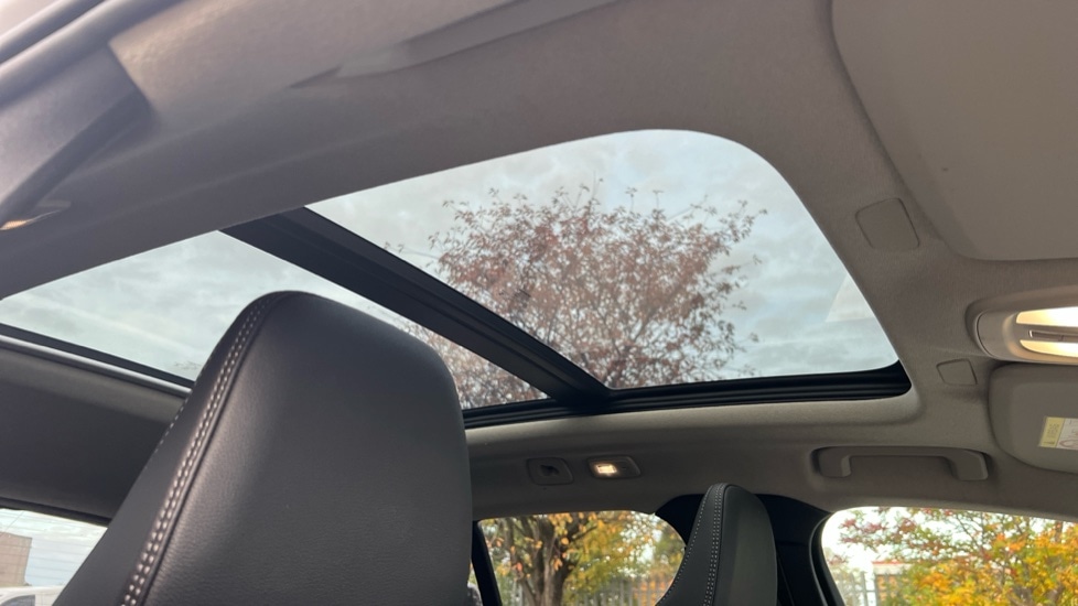 Used Volvo XC40 2024 for sale - 76870436: Photo 34