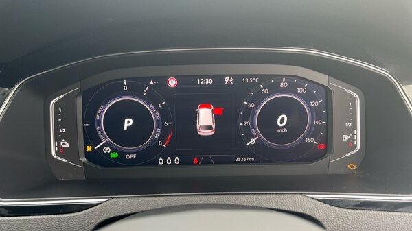 Used Volkswagen Passat 2023 for sale - 76265475: Photo 13