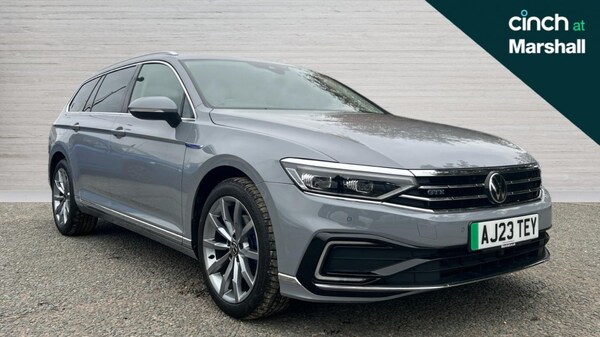 Used Volkswagen Passat 2023 for sale - 76265475: Photo 1