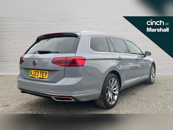 Used Volkswagen Passat 2023 for sale - 76265475: Photo 3