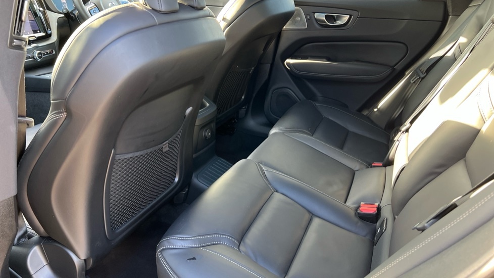 Used Volvo XC60 2025 for sale - 77055663: Photo 10